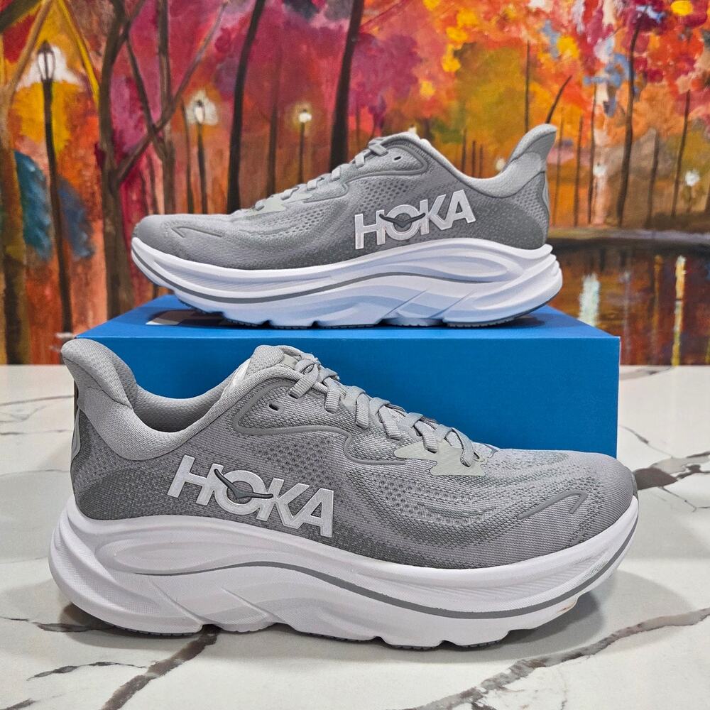 Hoka W Clifton 10 Stellar Grey Stardust Size 10 B Women's 1162031 SRYG Running